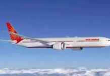 Air India’s Cost Structure Pressured by Falling Rupee; International Flights Provide Hedge air-ndias-cost-structure-pressured-by-falling-rupee-nternational-flights-provide-hedge