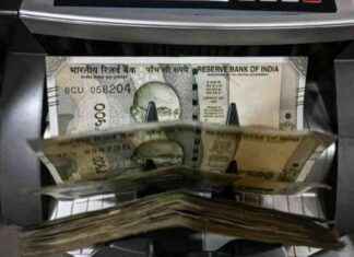 Rupee Strengthens Slightly to 86.92 Against US Dollar rupee-strengthens-slightly-to-8692-against-us-dollar