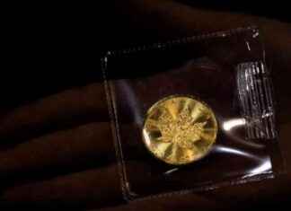 Supply of Gold Coins to Sabarimala Temple: Kalyan Jewellers and GRT supply-of-gold-coins-to-sabarimala-temple-kalyan-jewellers-and-grt