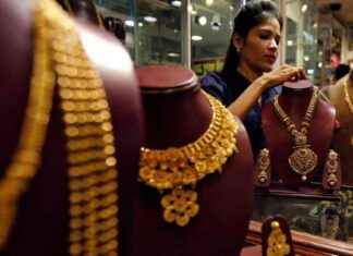 Titan’s Jewellery Division Thrives Amid Rising Gold Prices titans-jewellery-division-thrives-amid-rising-gold-prices