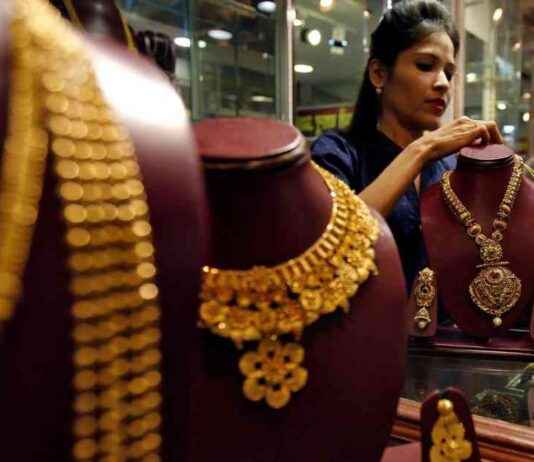 Titan’s Jewellery Division Thrives Amid Rising Gold Prices titans-jewellery-division-thrives-amid-rising-gold-prices
