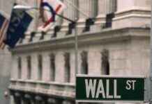 Tax implications of investing in foreign stocks, mutual funds, and ETFs in FY2025-26 tax-implications-of-investing-in-foreign-stocks-mutual-funds-and-etfs-in-fy2025-26